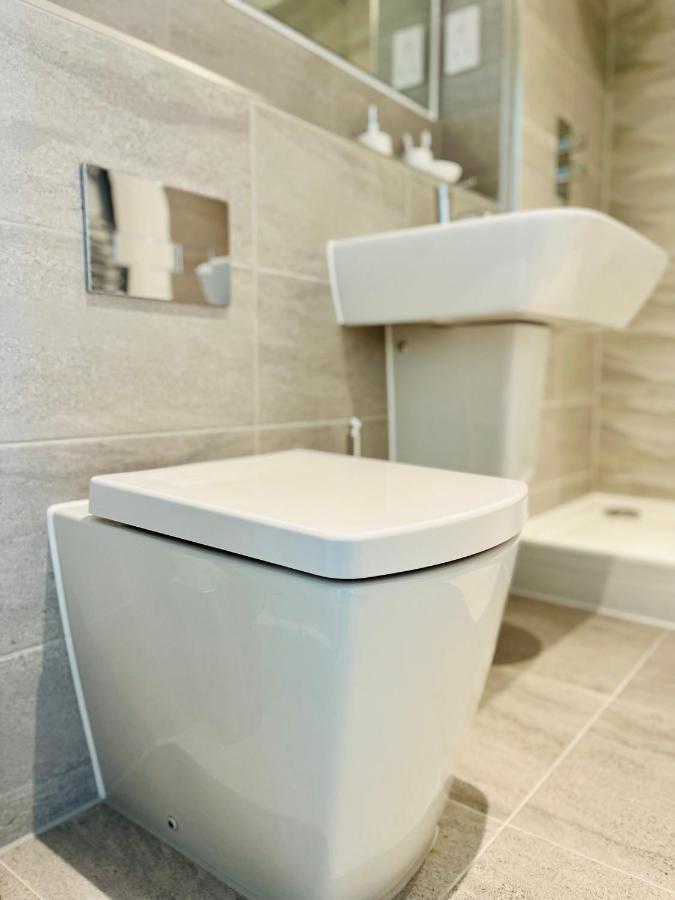 Fabulous One Bedroom Apartment Near Old Trafford Stadium 曼彻斯特 外观 照片